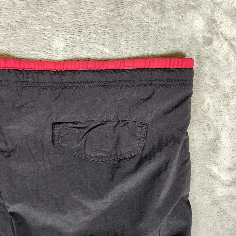 Trader Bay embrace comfort
